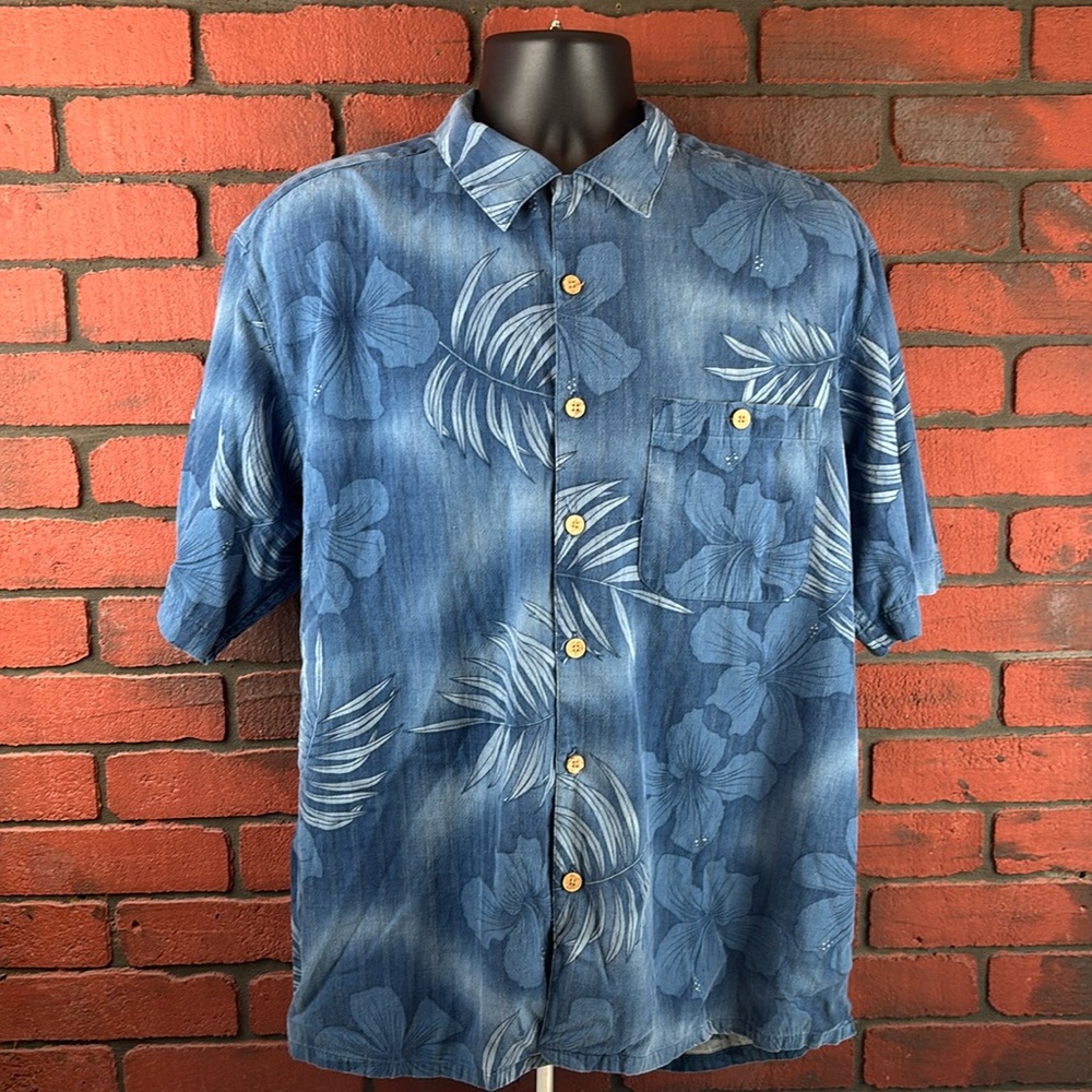 Bobby Chan Shirt Mens Large Silk Button Up